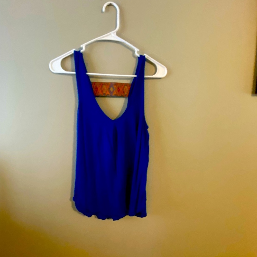 Eyeshadow brand blue tank